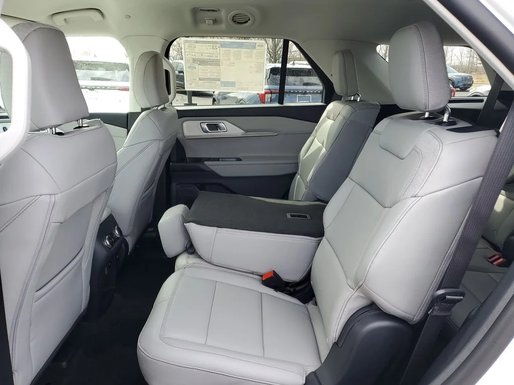 2026 Ford Explorer Active - Photo 24