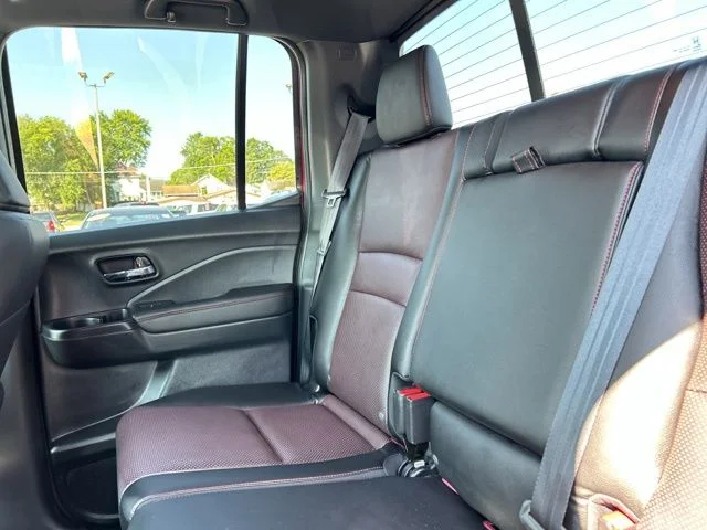 Used 2025  Honda Black Edition image 16