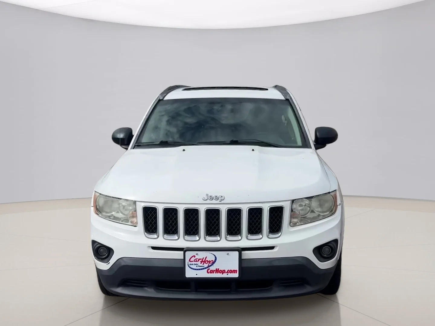 Used 2012 White Jeep LATITUDE image 8