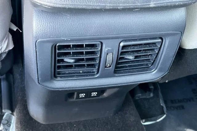 Used 2019 White Toyota XLE image 14