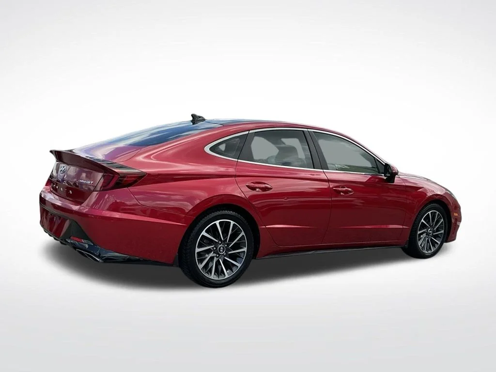 Used 2020 Red Hyundai Limited image 14
