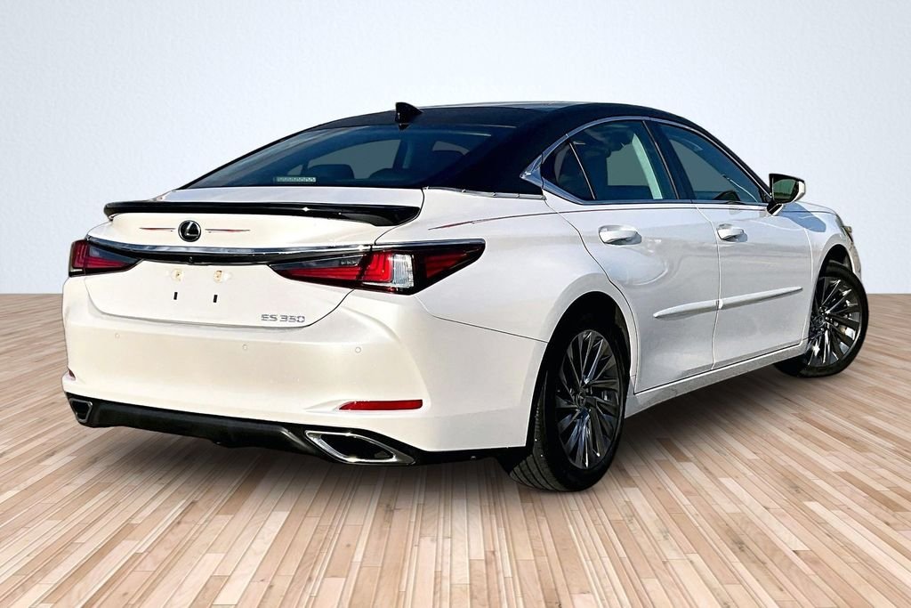 Used 2024 White Lexus 350 Luxury image 2