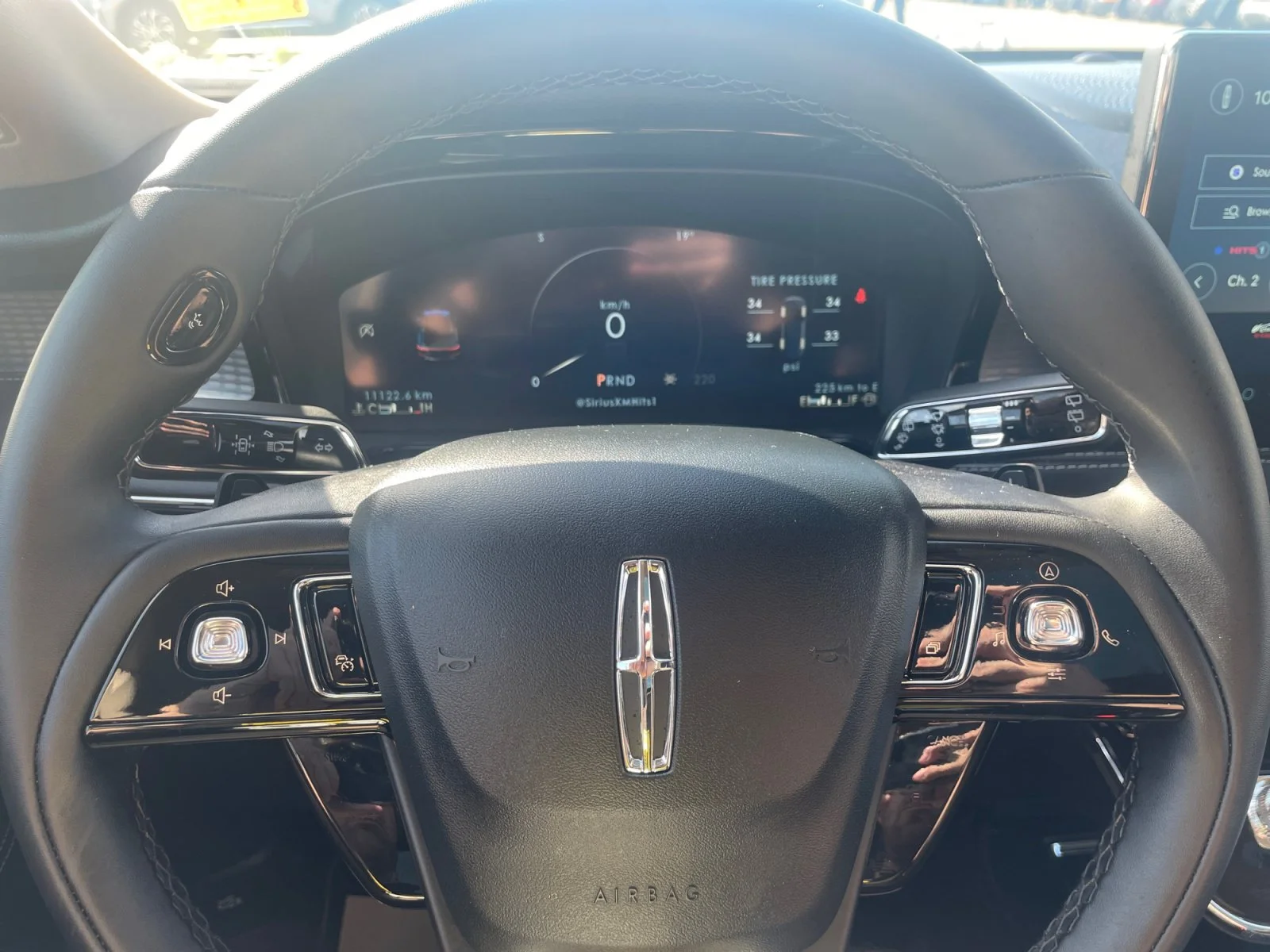 Used 2025 GRAY Lincoln PREMIERE AWD image 21