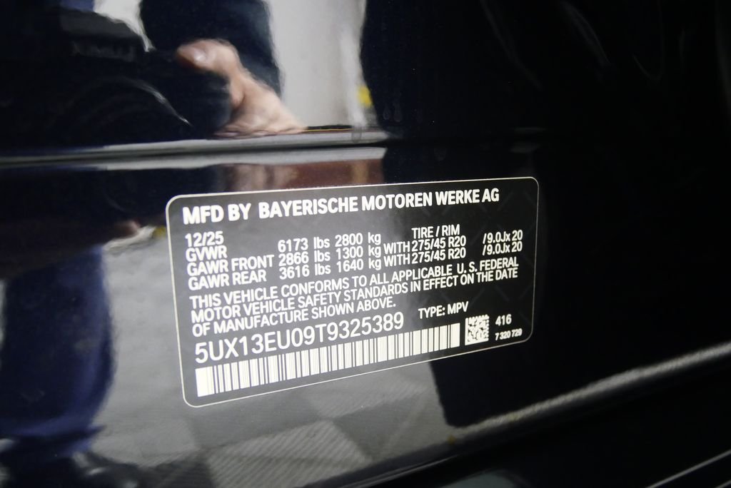 Used 2026 Carbon Black Metallic BMW sDrive40i image 26
