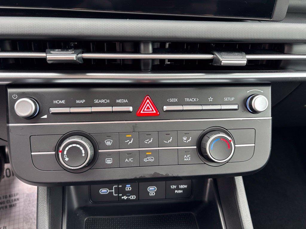 New 2026 Gray Hyundai SE AWD image 25