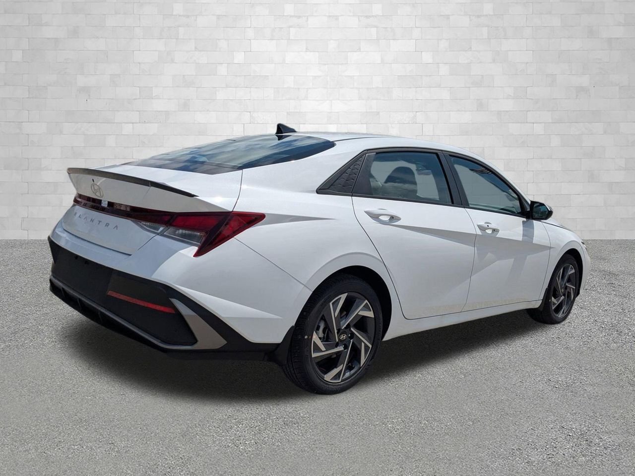 2025 Hyundai Elantra SEL - Photo 26