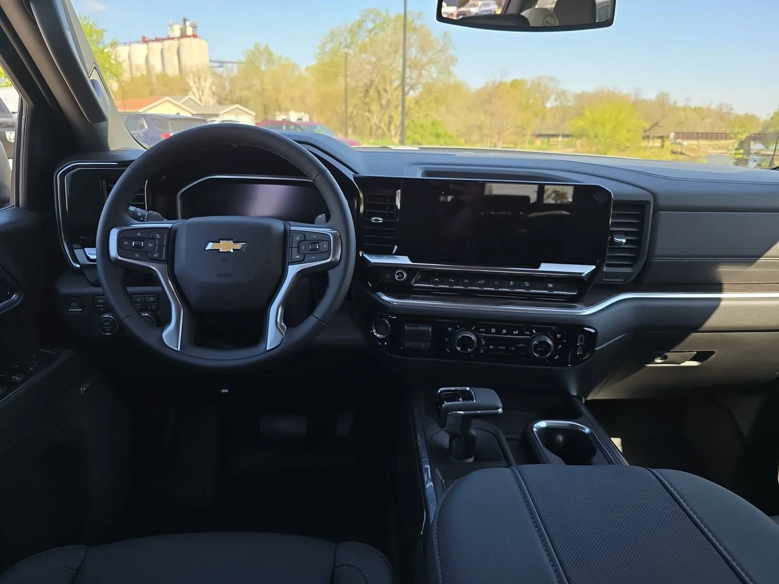 2026 Chevrolet Silverado 1500 LTZ - Photo 9