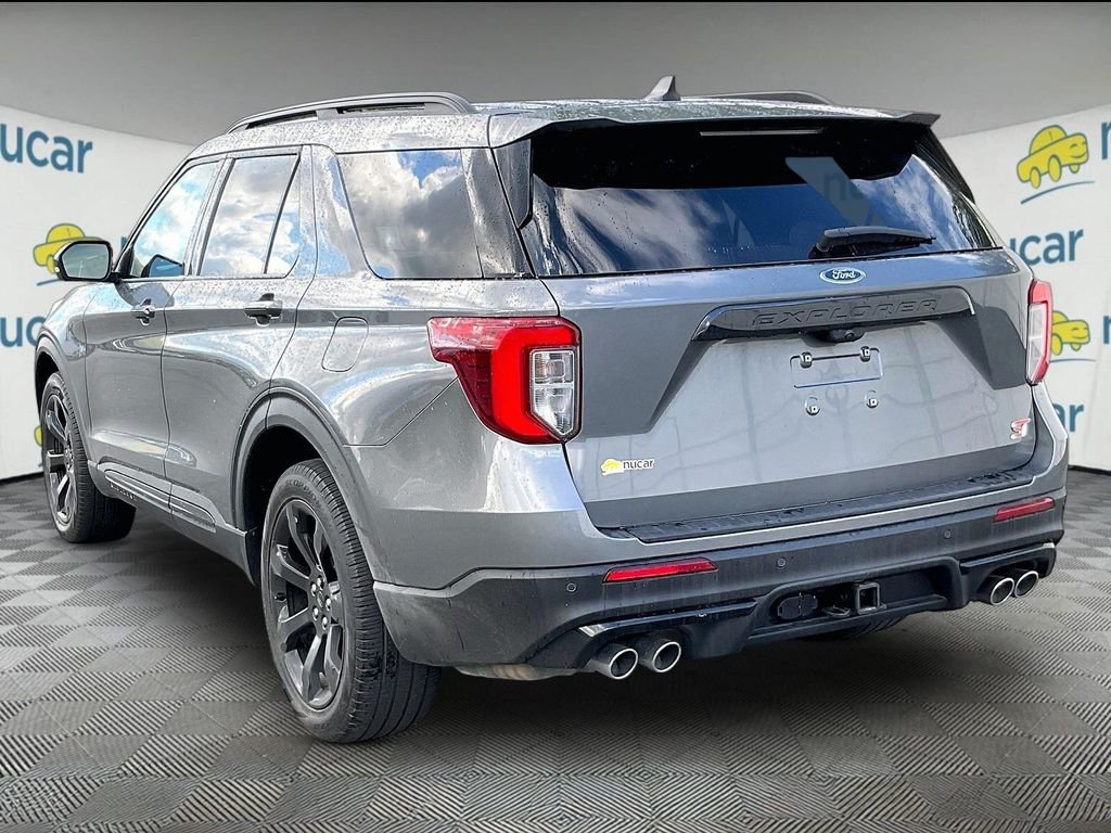 Used 2023 Gray Ford ST image 4