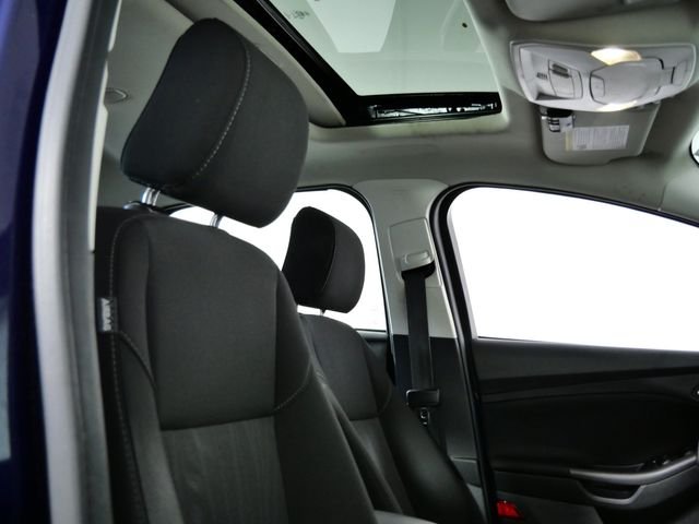 Used 2017 Blue Ford SEL image 11