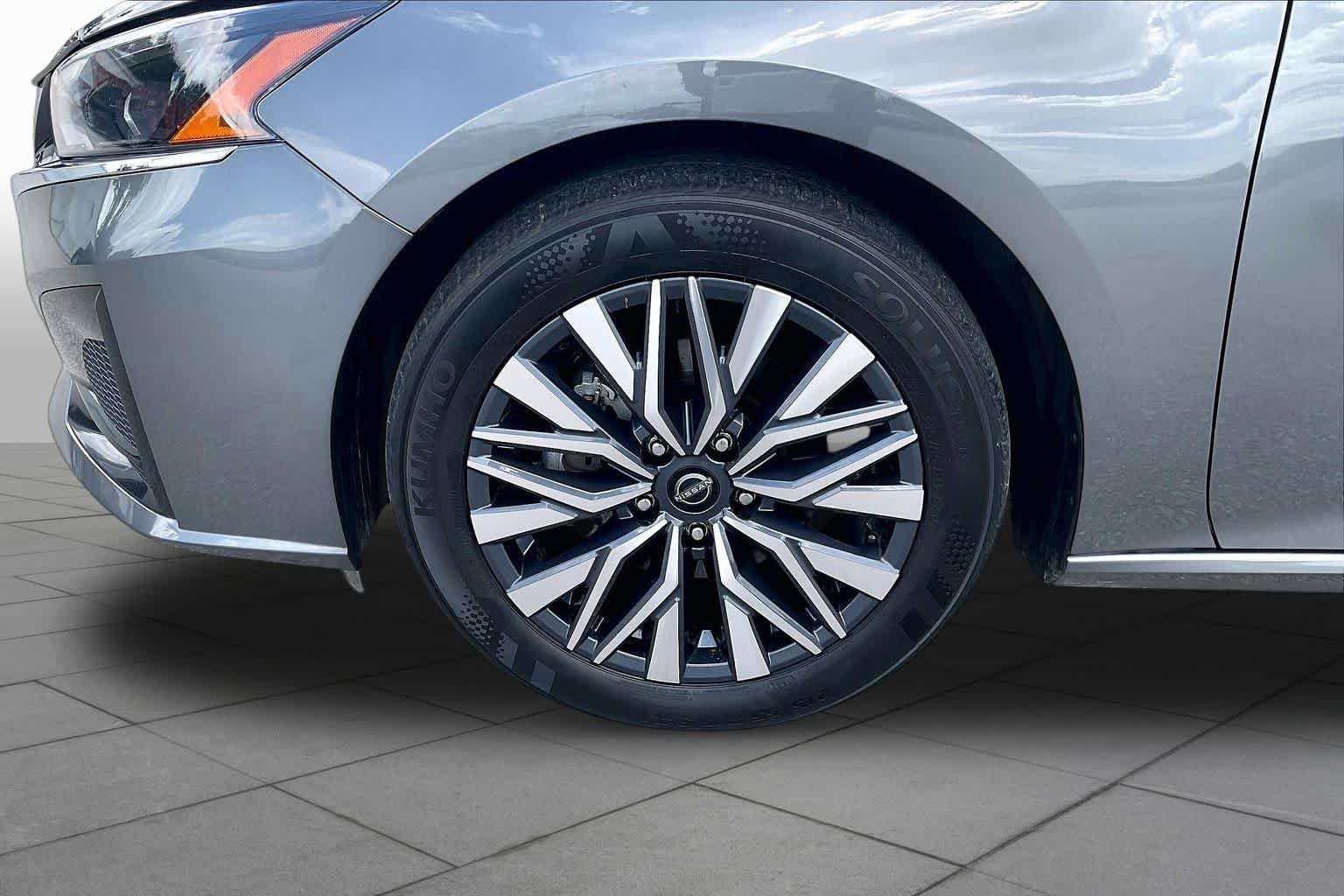 Used 2025 Gun Metallic Nissan SV image 11