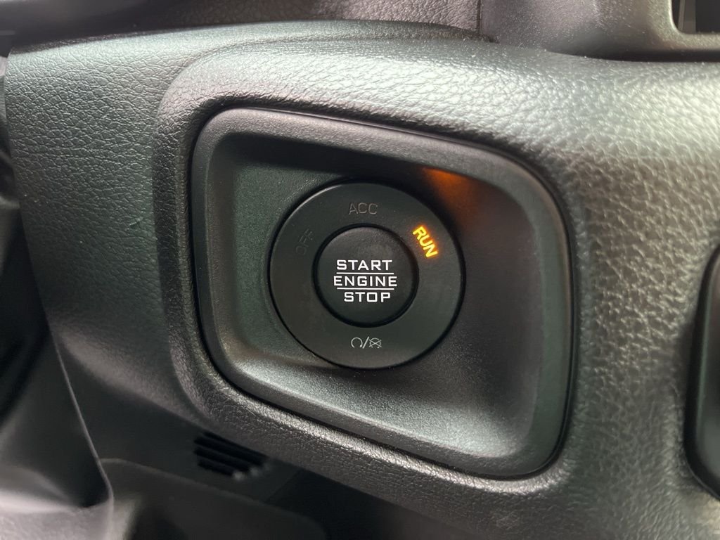 New 2026 Black Clear-Coat Exterior Paint Jeep Sport S image 32