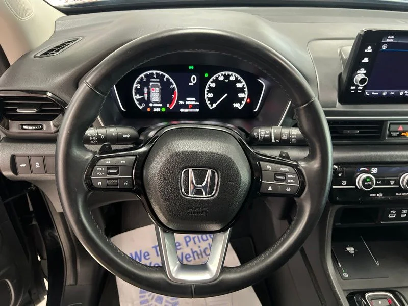 Used 2024  Honda EX-L image 26