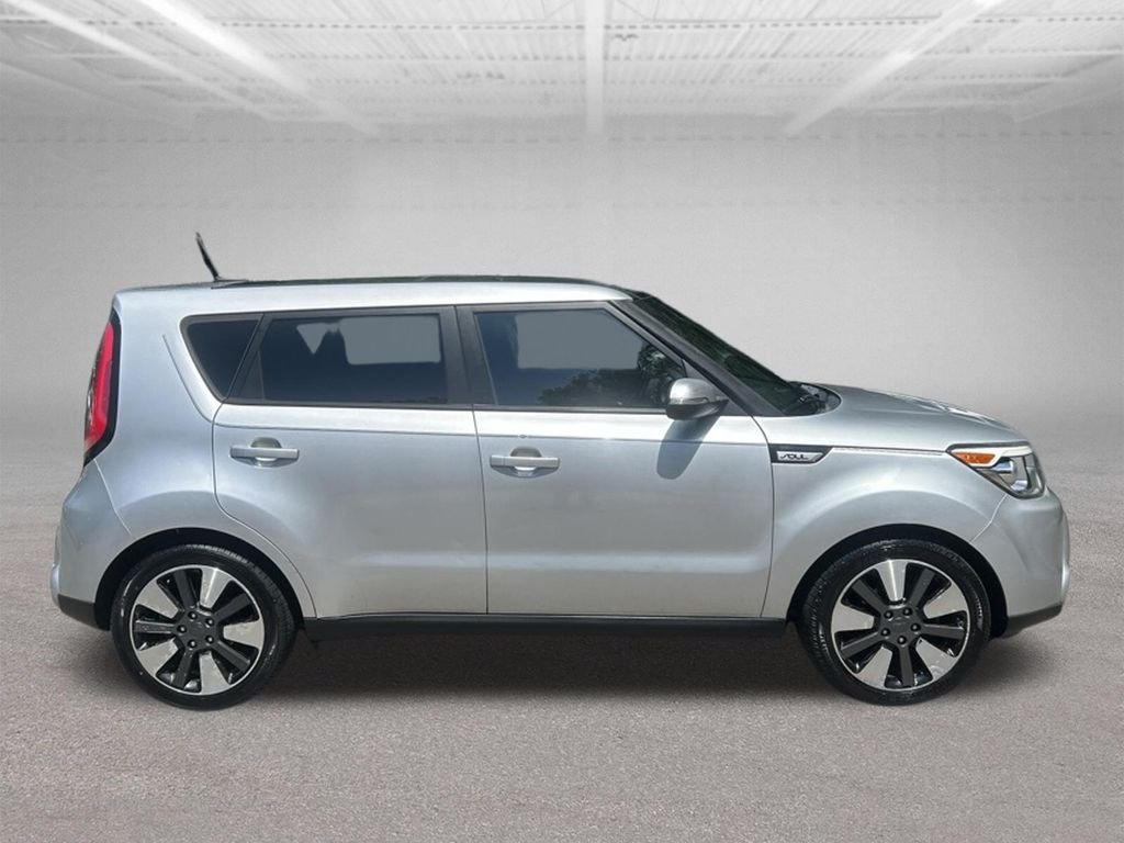 Used 2014 Silver Kia Exclaim image 7