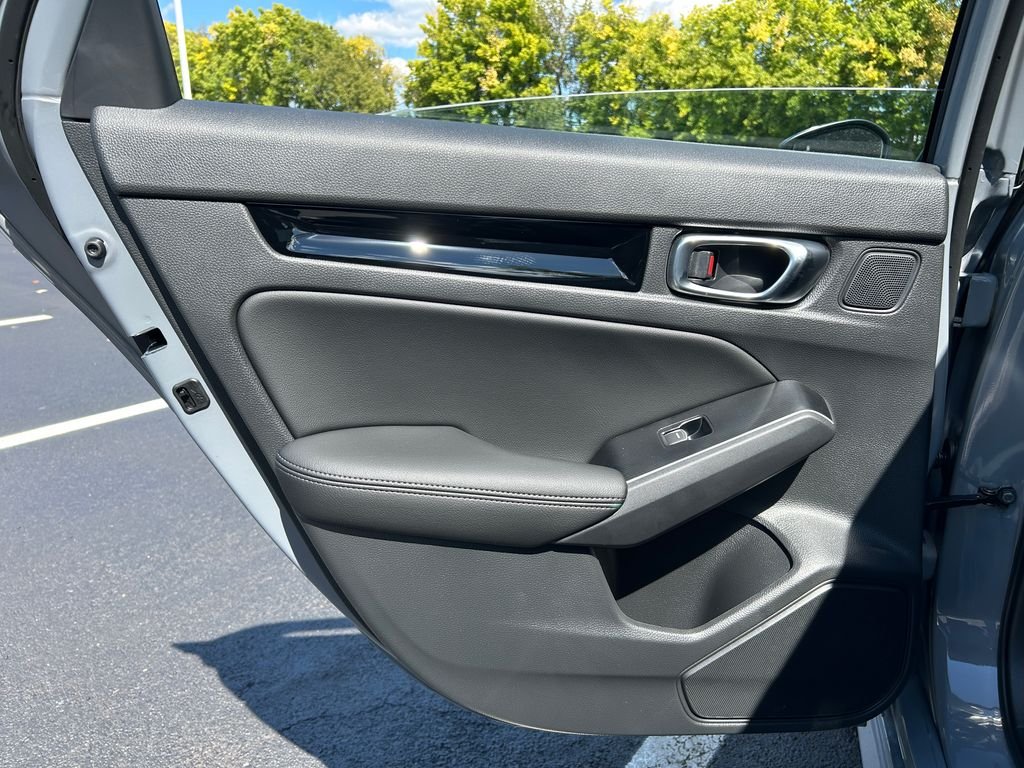 New 2026 Urban Gray Pearl Honda Sport Touring image 20
