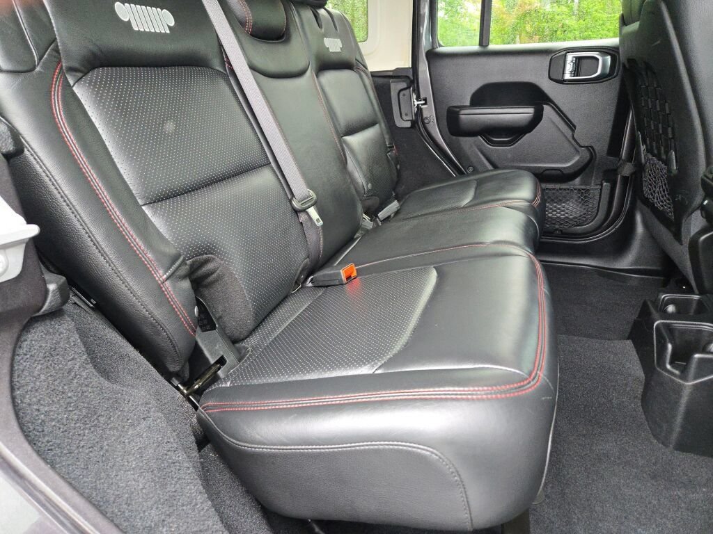 Used 2020 Gray Jeep Unlimited Rubicon image 9