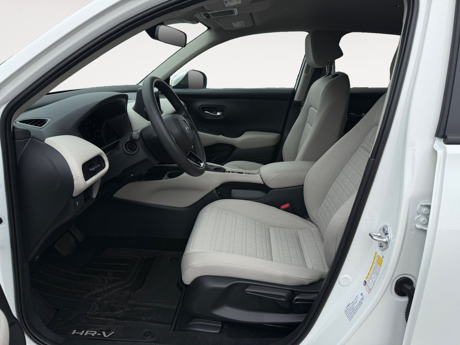 New 2027 Platinum White Pearl Honda LX image 10