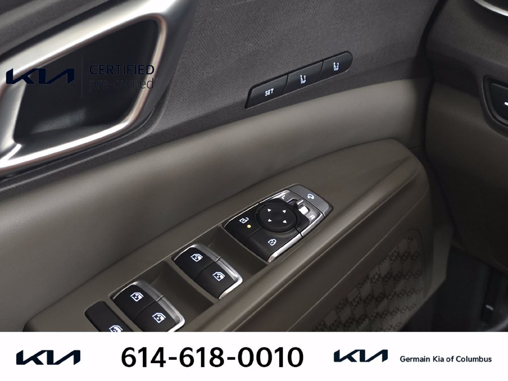 Used 2025 Gray Kia EX image 24