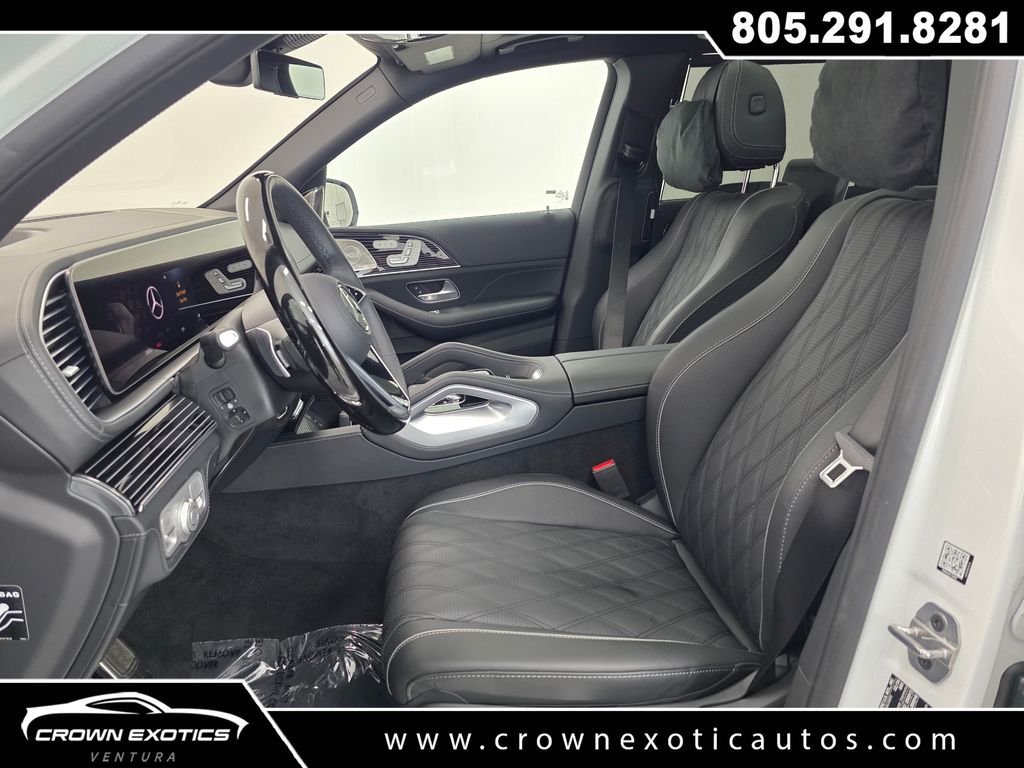 Used 2026  Mercedes-Benz Maybach GLS 600 image 34