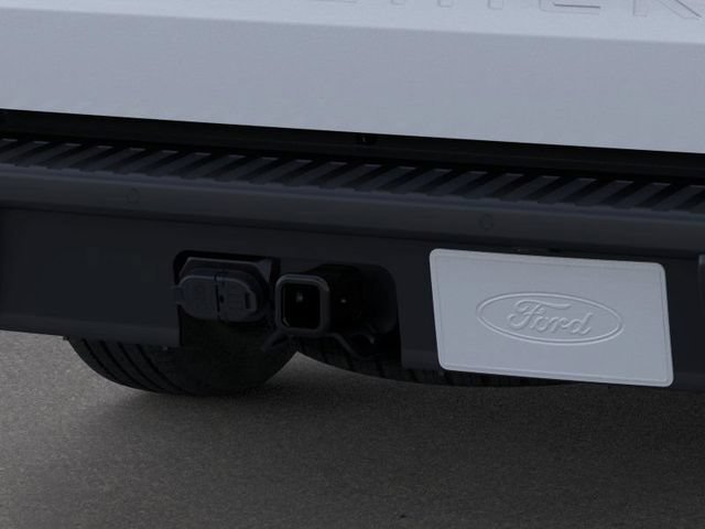 New 2026 Space White Metallic Ford XLT image 47