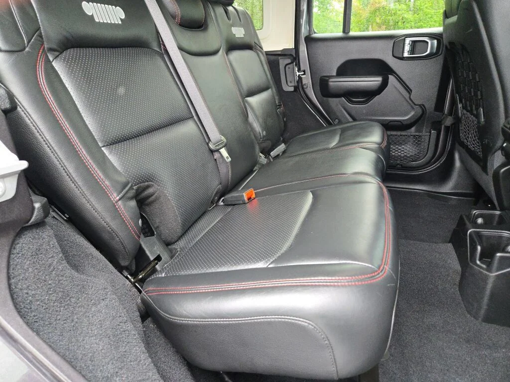 Used 2020 Gray Jeep Unlimited Rubicon image 9