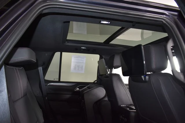 Used 2023 Gray Chevrolet RST image 18