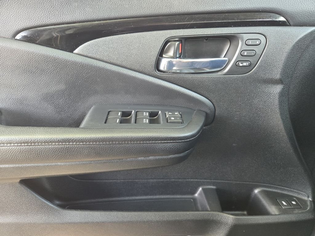 Used 2021 Gray Honda Touring image 17