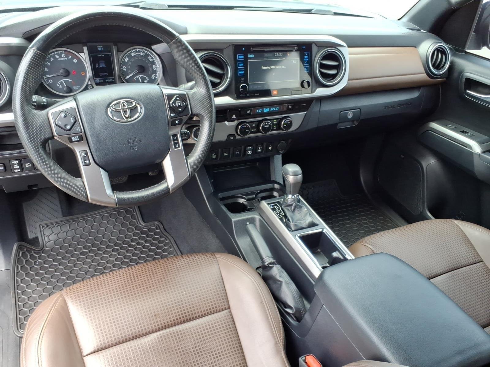 Used 2018 Midnight Black Metallic Toyota Limited image 21