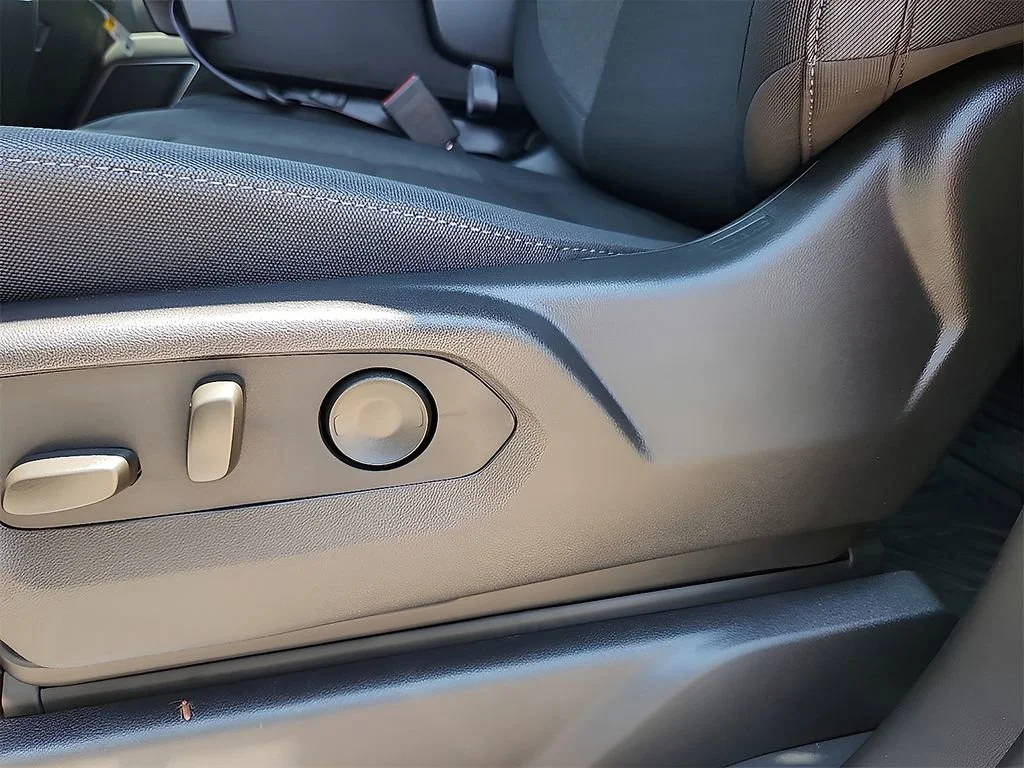 2026 GMC Sierra 1500 SLE - Photo 12