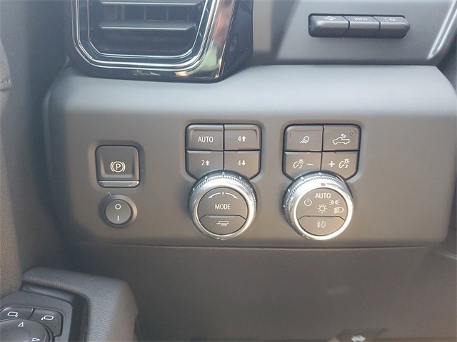 2025 GMC Sierra 1500 AT4 - Photo 25
