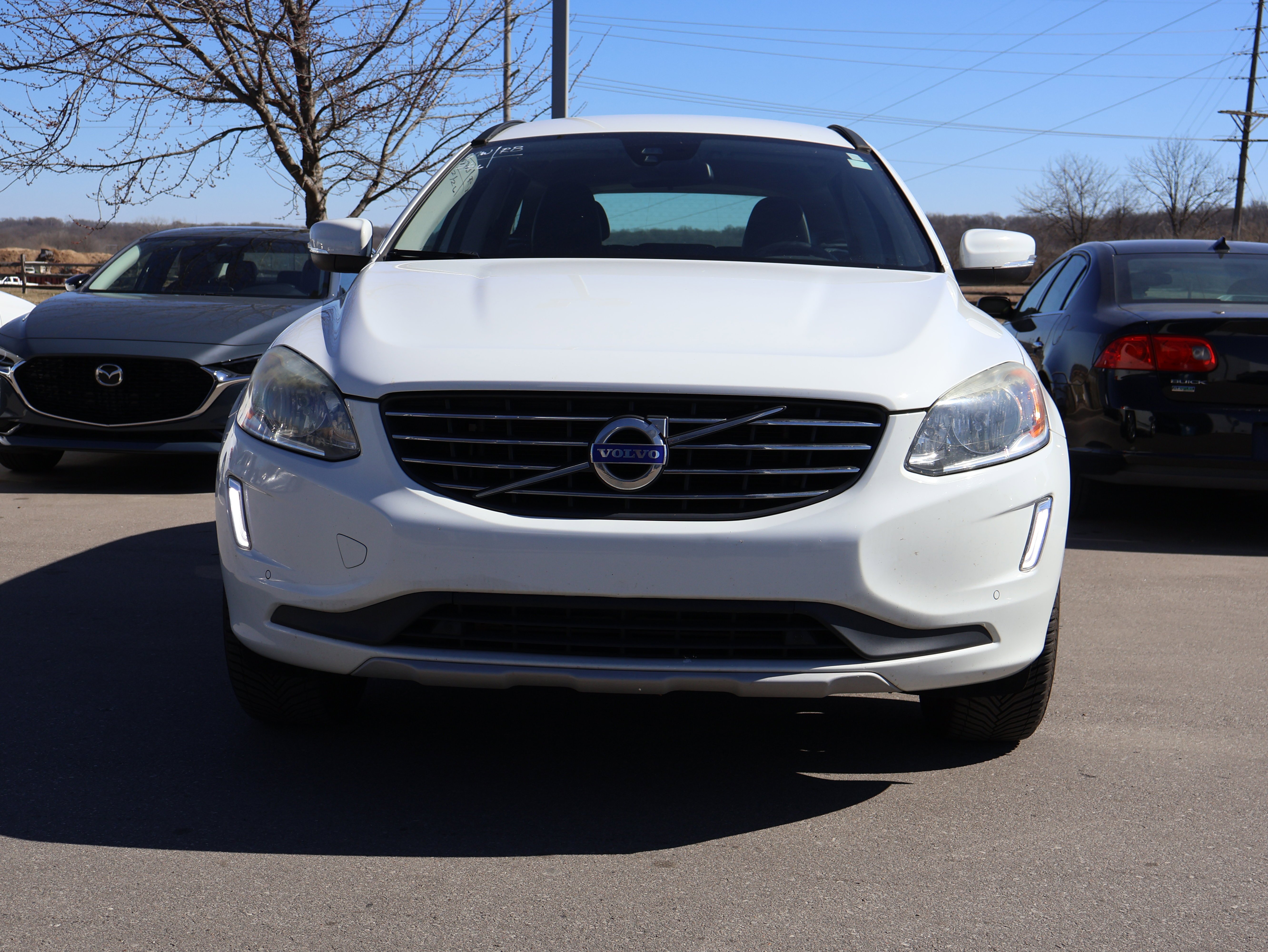Used 2016 Volvo XC60 T5 with VIN YV440MDJ0G2848936 for sale in Kansas City, MO
