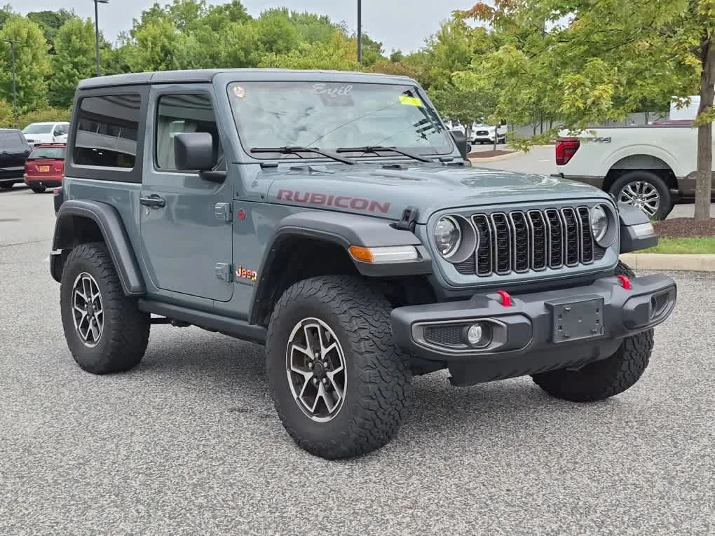 Used 2024 Anvil Clear Coat Jeep Rubicon image 2