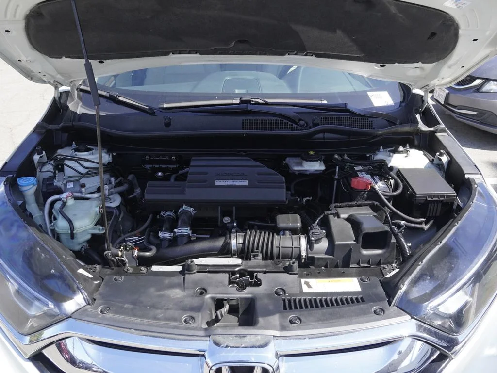 Used 2018 White Honda EX-L image 35