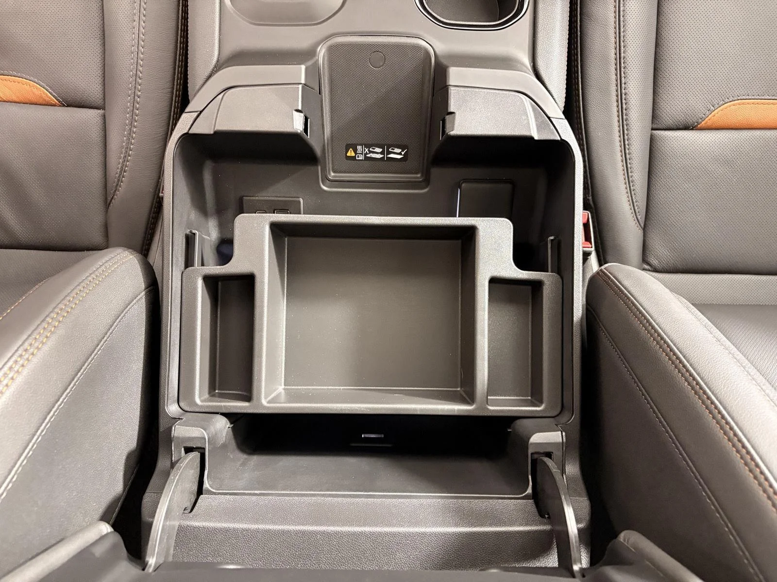 Used 2026 Onyx Black GMC AT4 image 34