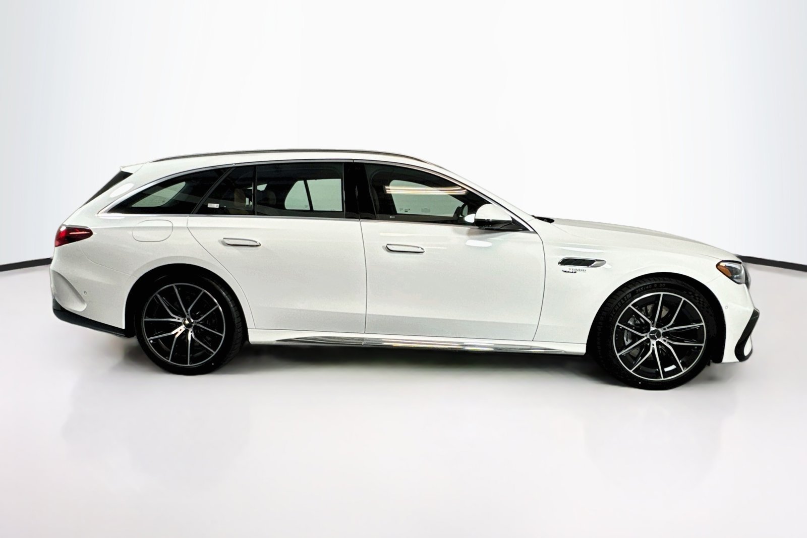 New 2026 Polar White Mercedes-Benz AMG® E 53 E image 4