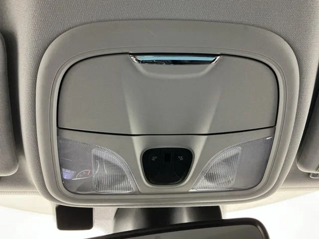 Certified Used 2022 Blue Jeep Latitude Lux image 21