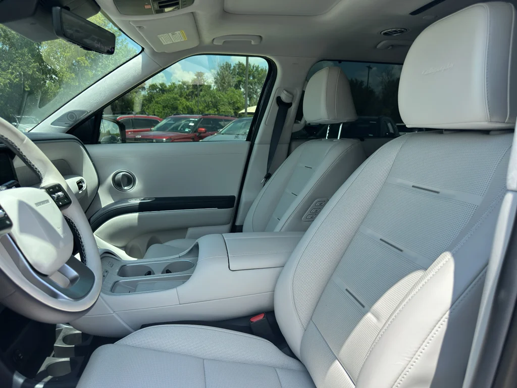 Used 2026 Pacific Sapphire Hyundai Calligraphy image 10