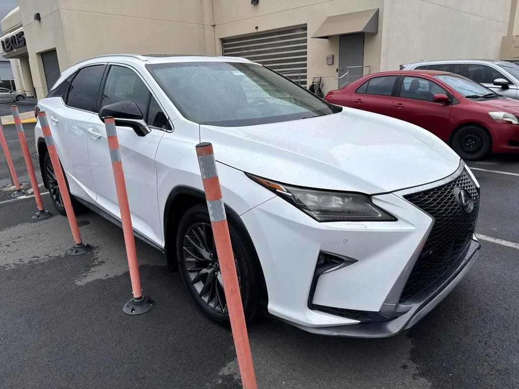 Used 2017 White Lexus 350 image 3