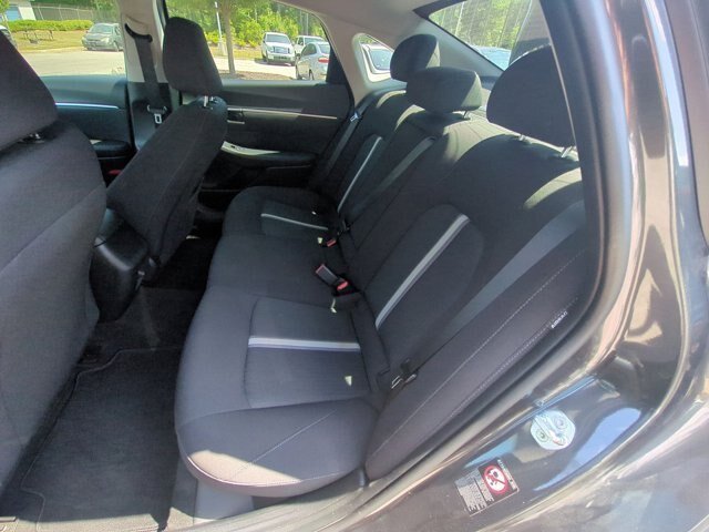 Used 2022 Portofino Gray Hyundai  image 32