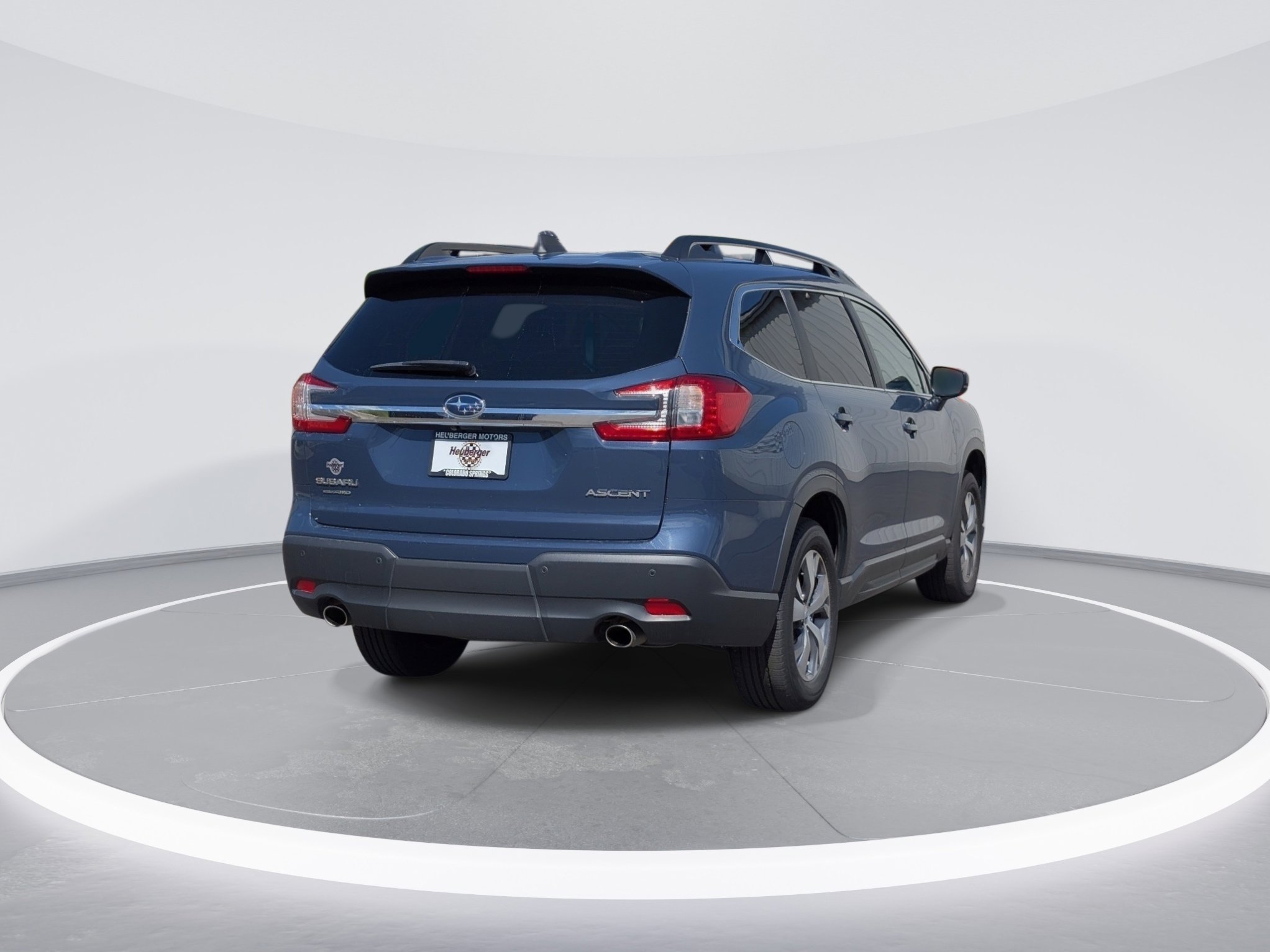 Used 2025 Cosmic Blue Pearl Subaru Premium image 7