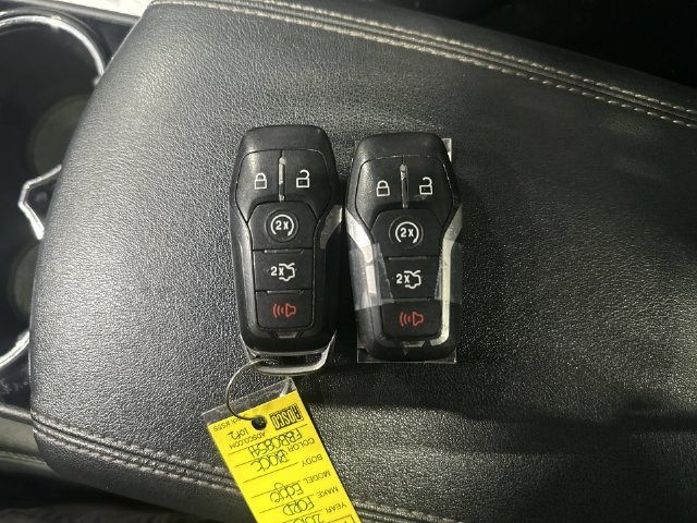Used 2015 Tuxedo Black Metallic Ford Titanium image 33