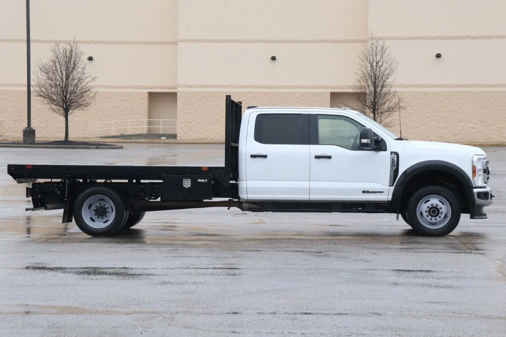 Used 2024 White Ford XL image 9