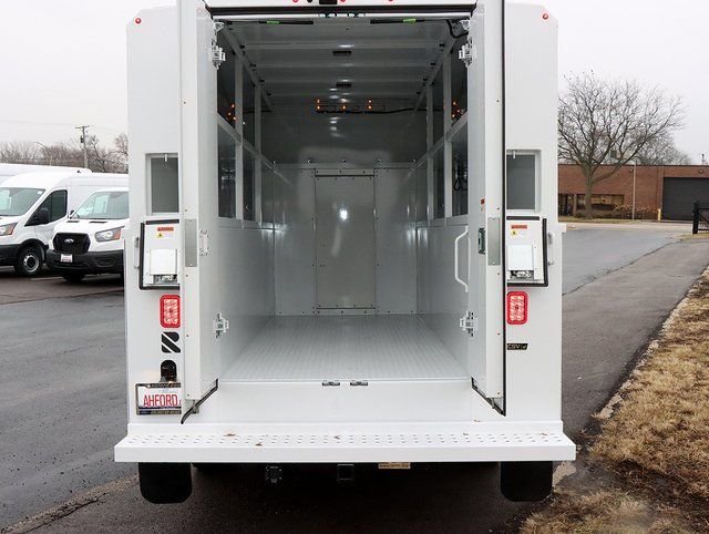 2024 Ford Transit Cutaway Base - Photo 20