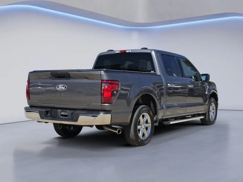 Certified Used 2025 Carbonized Gray Metallic Ford XLT image 3