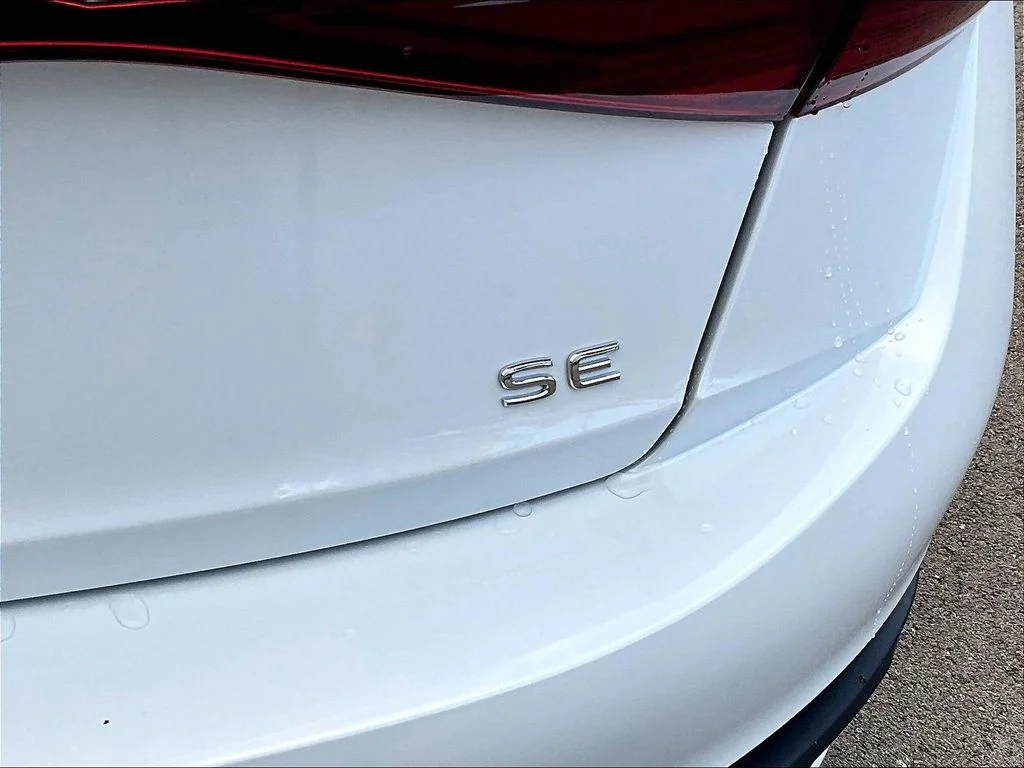 New 2026 White Volkswagen 1.5T SE image 9