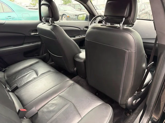 Used 2013 Black Dodge SXT image 25