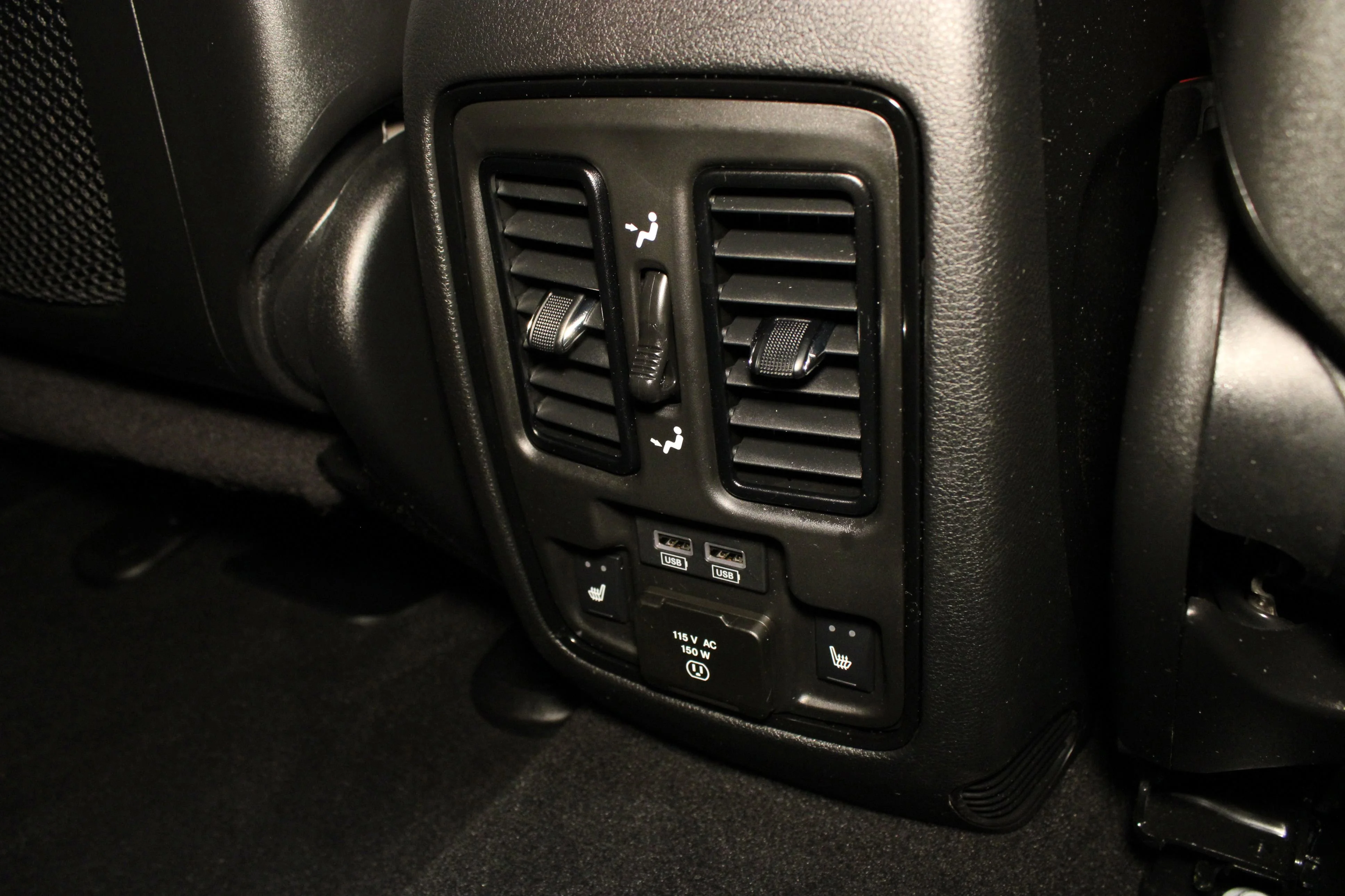 Used 2023 DB Black Crystal Clearcoat Dodge SRT Hellcat image 19