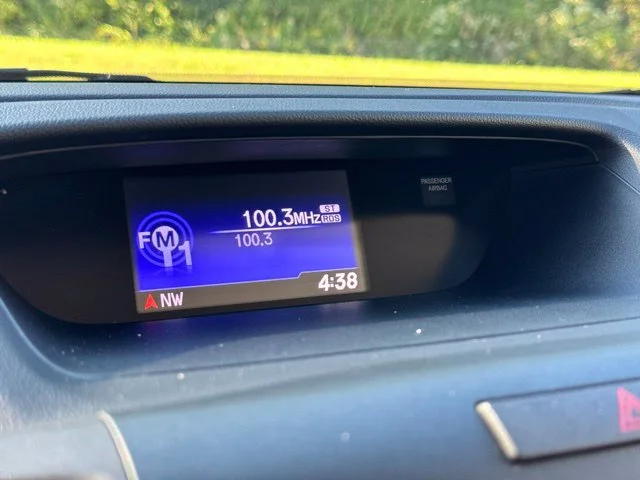 Used 2012 Red Honda EX-L image 19
