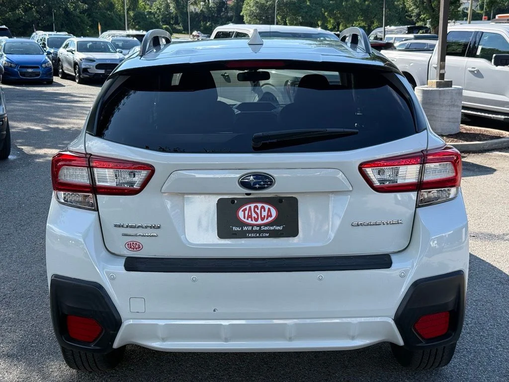 Used 2019 White Subaru 2.0i Limited image 9