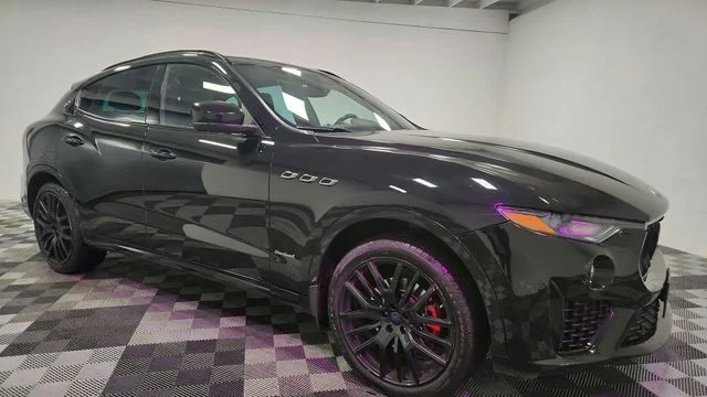 Used 2019 Black Maserati GranSport image 9