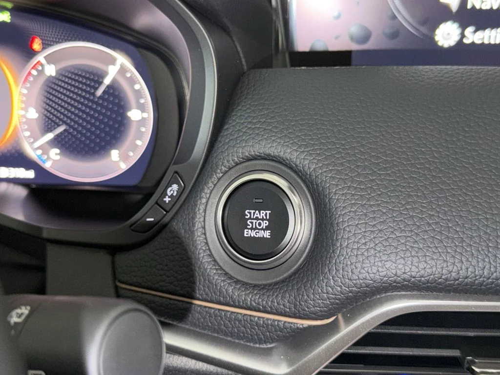 New 2026 White Mazda 3.3 Turbo Premium image 18